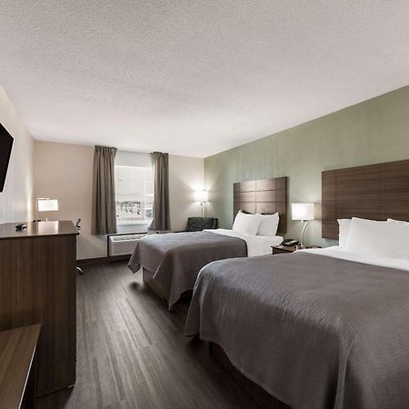 Quality Inn Airport Woodson Terrace Zewnętrze zdjęcie