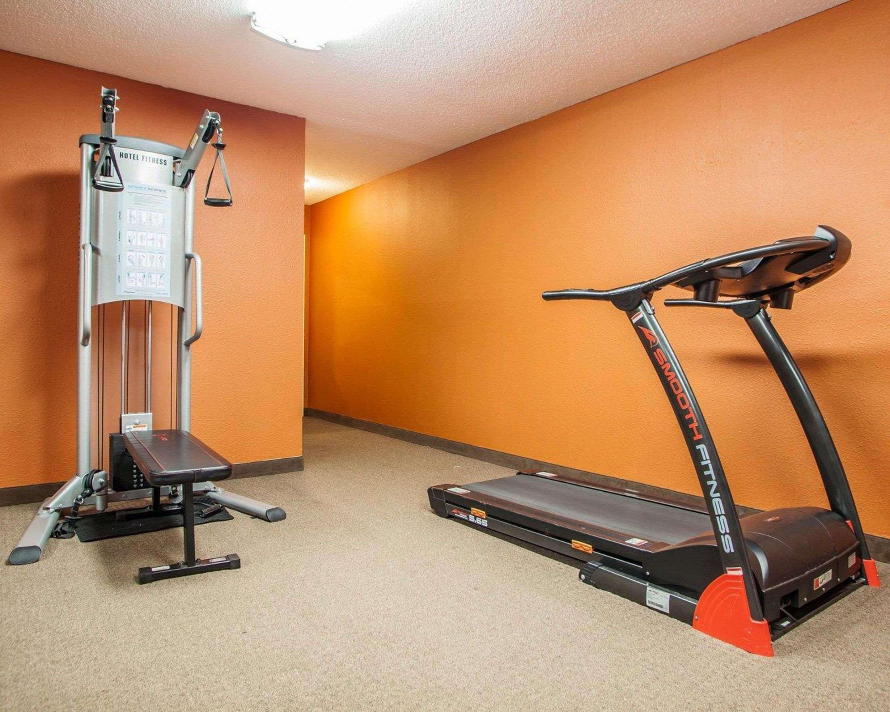 Quality Inn Airport Woodson Terrace Zewnętrze zdjęcie