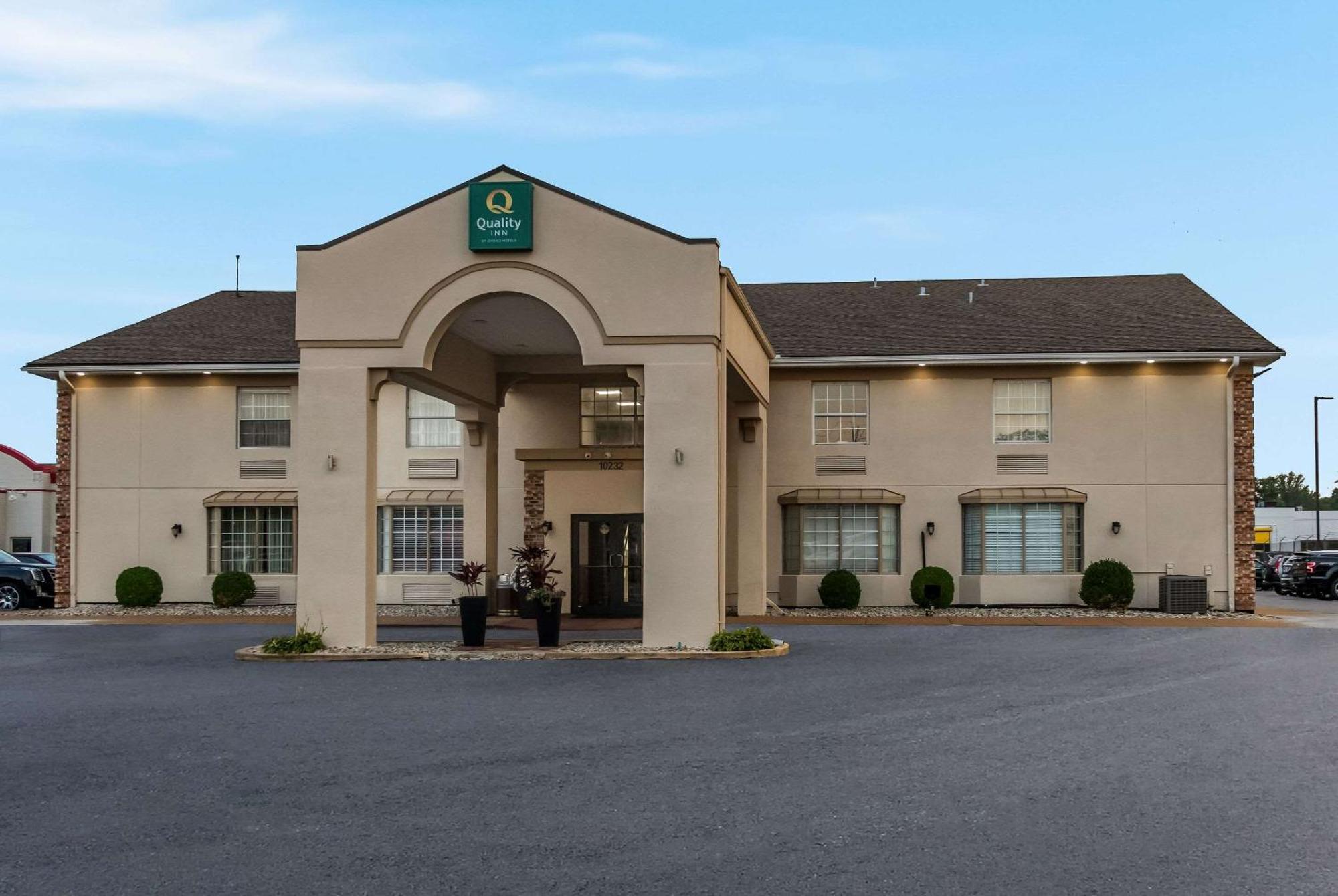 Quality Inn Airport Woodson Terrace Zewnętrze zdjęcie