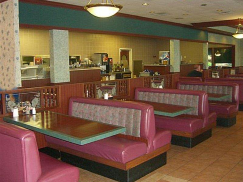 Quality Inn Airport Woodson Terrace Zewnętrze zdjęcie